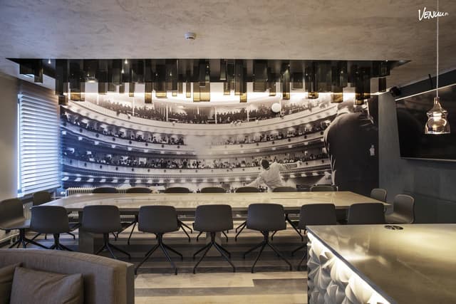 Roba Lounge