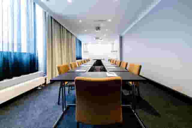 Emmy meeting room