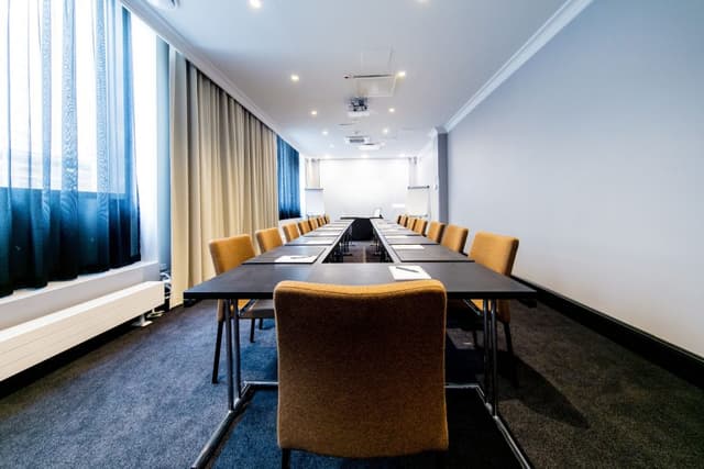 Emmy meeting room