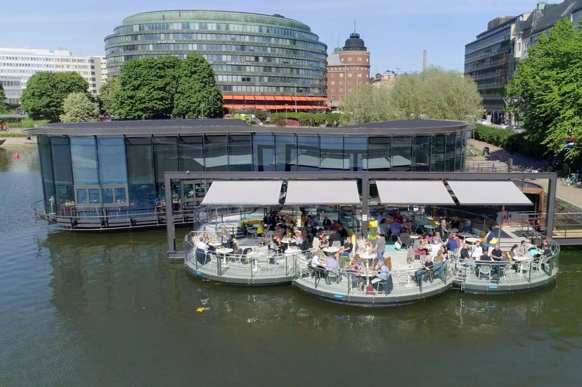 Meripaviljonki restaurant: scenic waterfront venue for hybrid events and outdoor gatherings