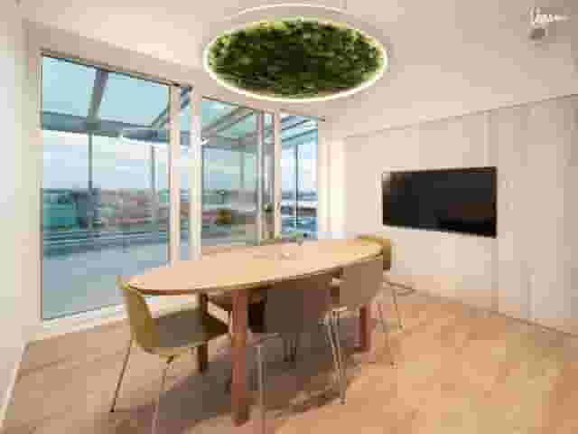 Sky Lounge