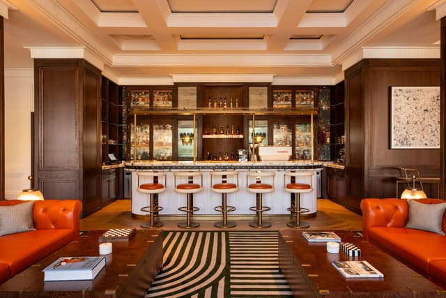 Bascule Bar