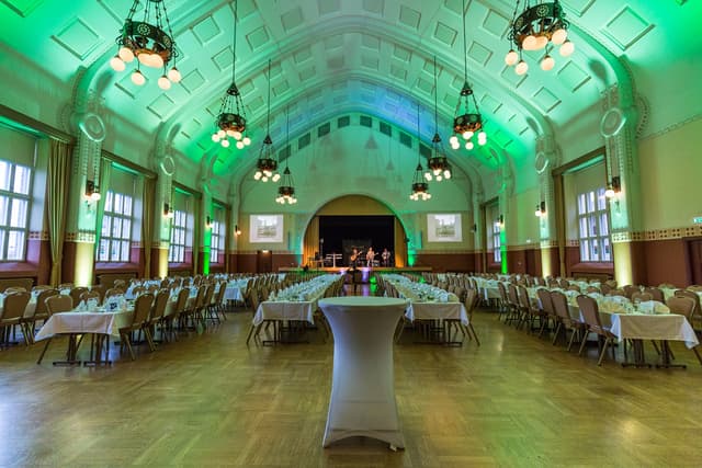 Restaurant Hall