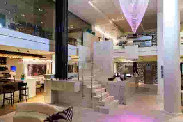Lounge and Bar