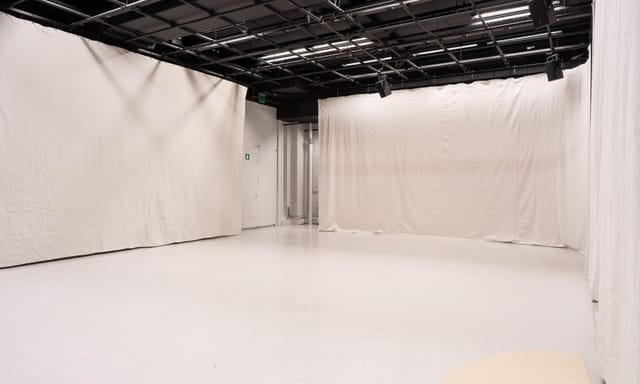 Kookos Auditorium 2 at Uniarts Helsinki, blank space for versatile events and meetings.