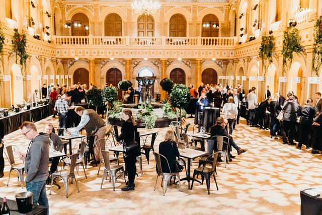 Music Hall in Vanha Ylioppilastalo: Elegant venue for conferences and trade shows.