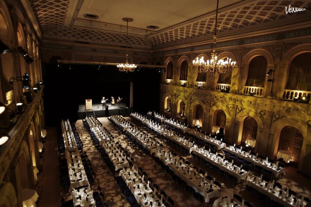 Elegant Music Hall in Vanha Ylioppilastalo, perfect for corporate galas and weddings.