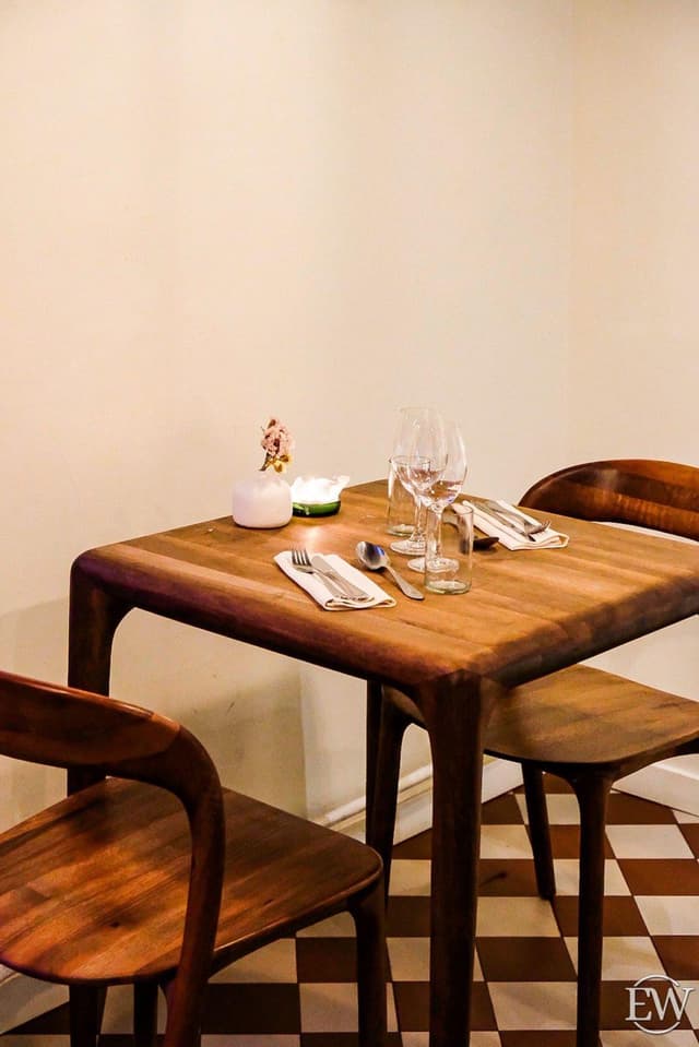 Kitchen table