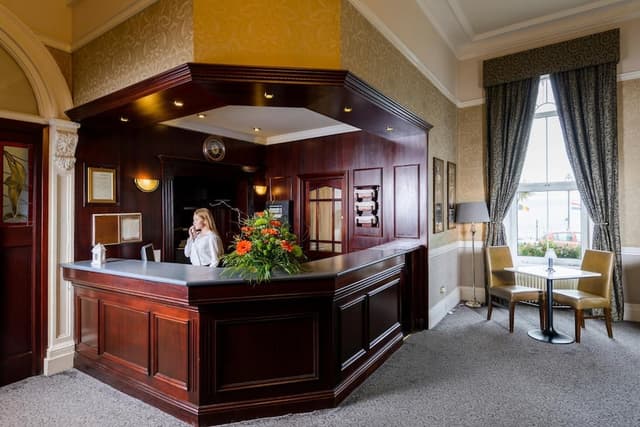 Club Lounge