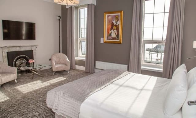 Harbour Suite