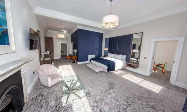 Harbour Suite