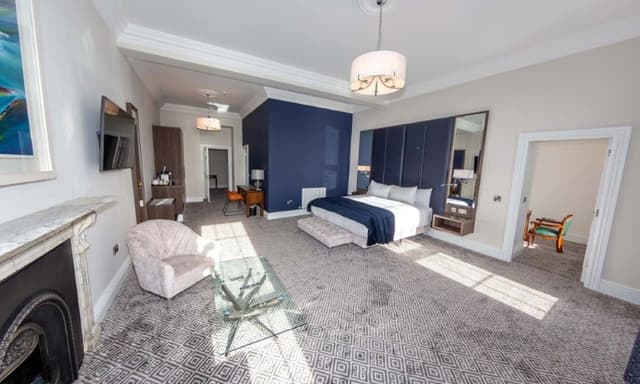 Harbour Suite