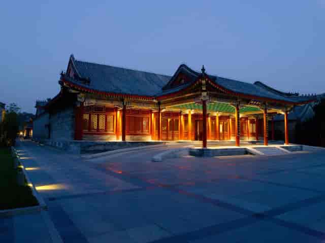 Elegant Nama餐厅 at Aman Summer Palace, perfect for events and gatherings.