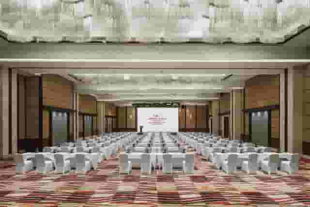Lincoln Grand Ballroom