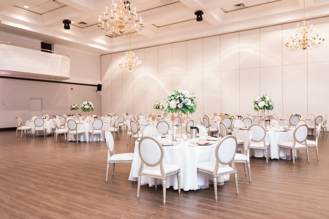 Mercanti Napoli Ballroom