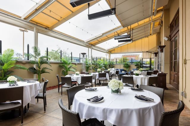 Semi-Private Dining