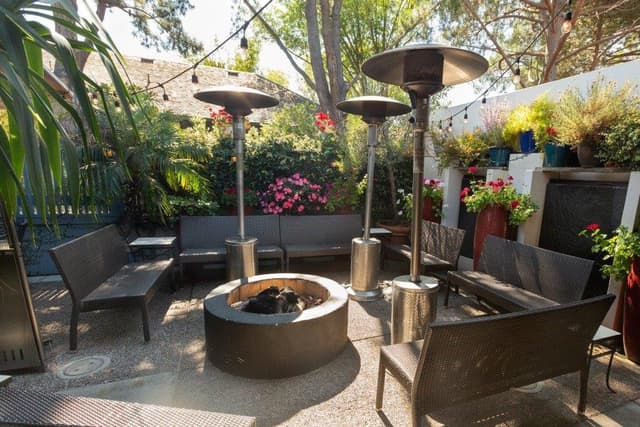Private Outdoor Patio