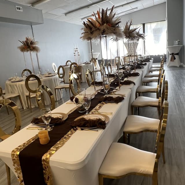 Banquet hall
