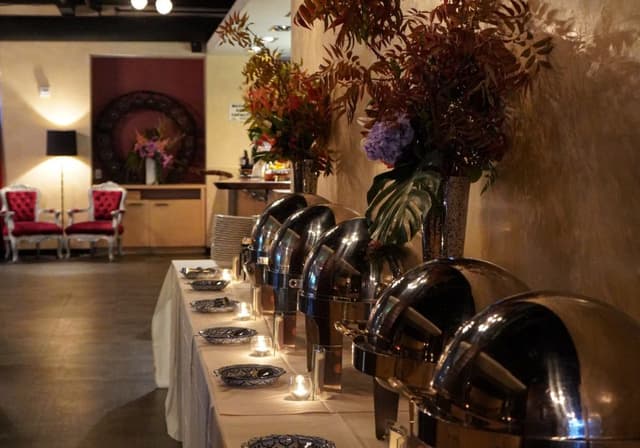 Private Silver Room
