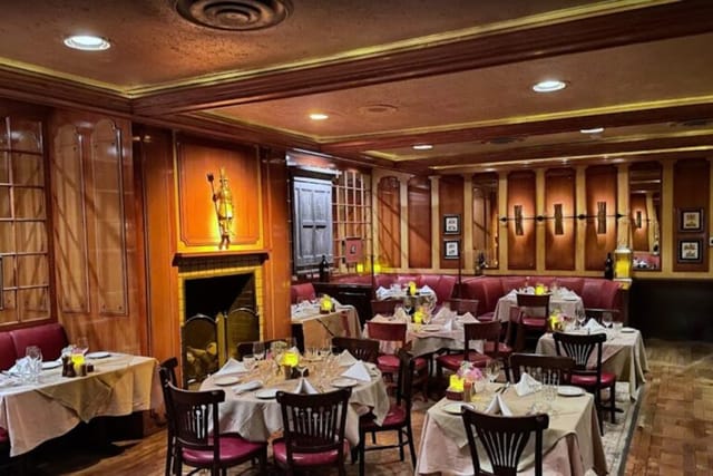 Elegant dining room at House of Prime Rib, ideal for intimate gatherings and corporate events.