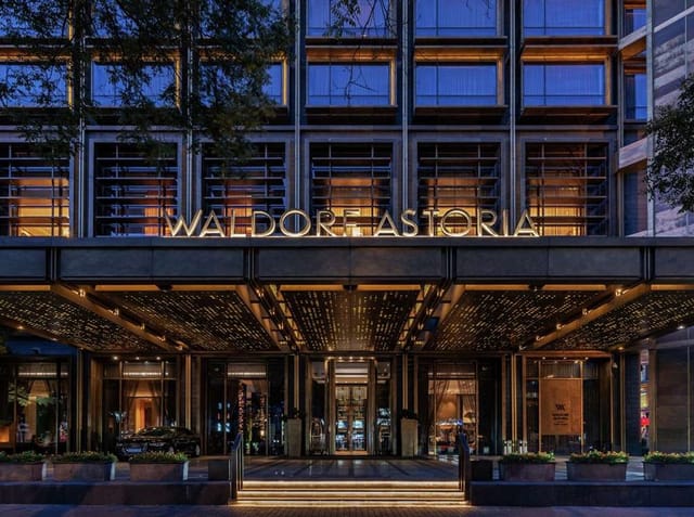 Elegant Waldorf Astoria Beijing conference hall for upscale meetings and luxury events.