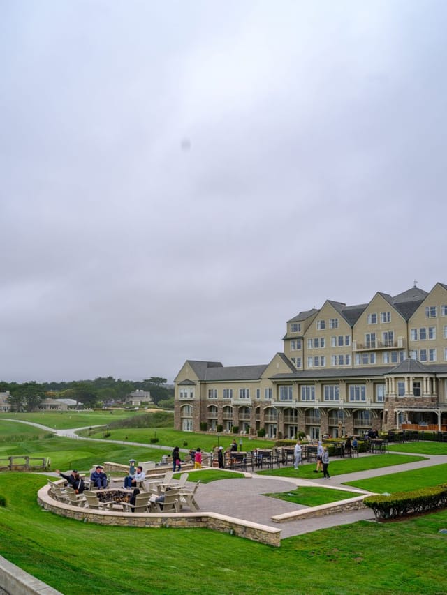Montara at The Ritz-Carlton: elegant venue perfect for corporate retreats and events.