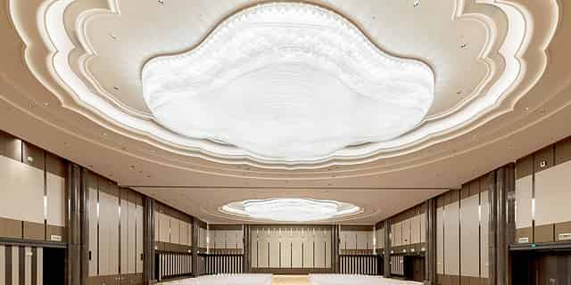 HUALUXE Beijing Xinan