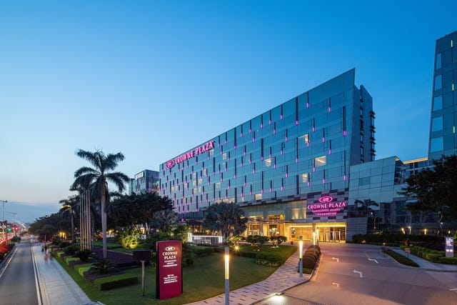 Modern Hua Du Hotel exterior, perfect for corporate events and meetings.