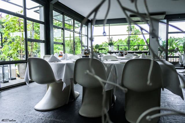 Exclusive Dining Area