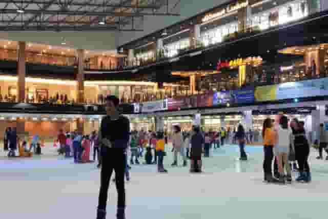 Ice skating rink