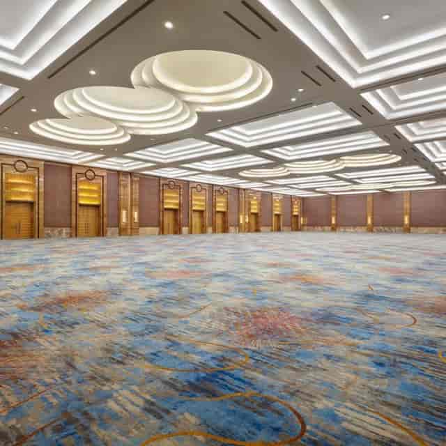 Pullman Grand Ballroom, elegant ceiling, flexible event space for conferences and banquets