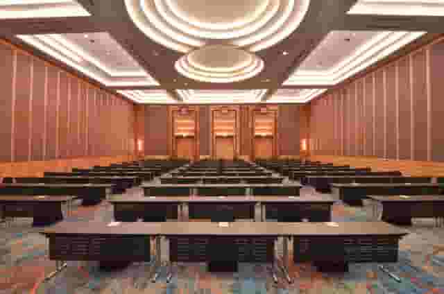 Pullman Grand Ballroom