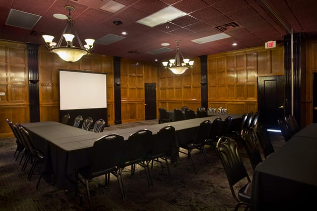Elegant Front Aviation Room at Scotch and Sirloin for meetings and presentations.