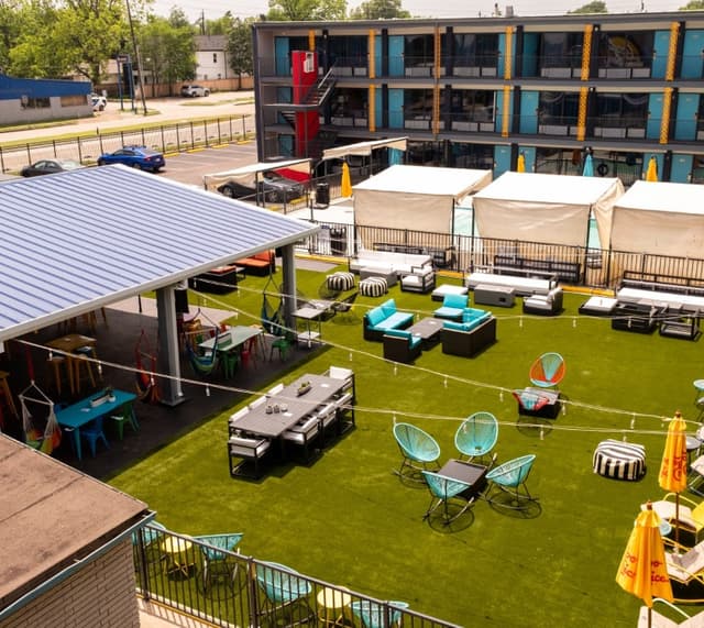 Pool & Cabana