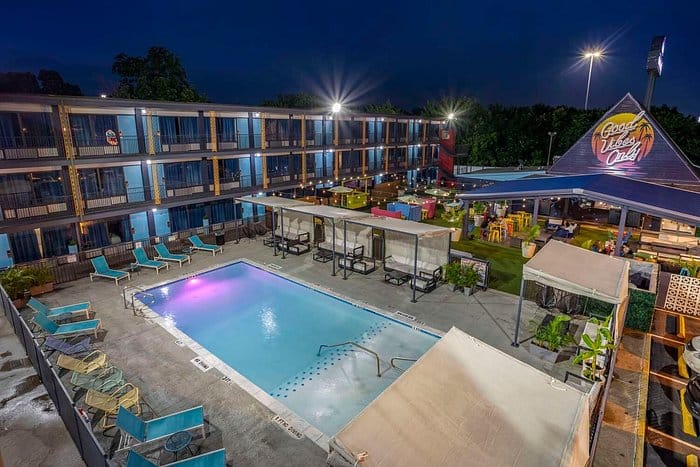 Pool & cabana at Heights House Hotel, vibrant venue for networking and social events.