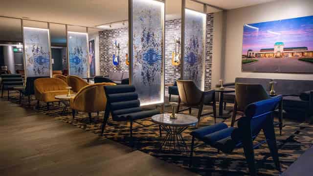 Mercedes-Benz of Sugar Land Lounge