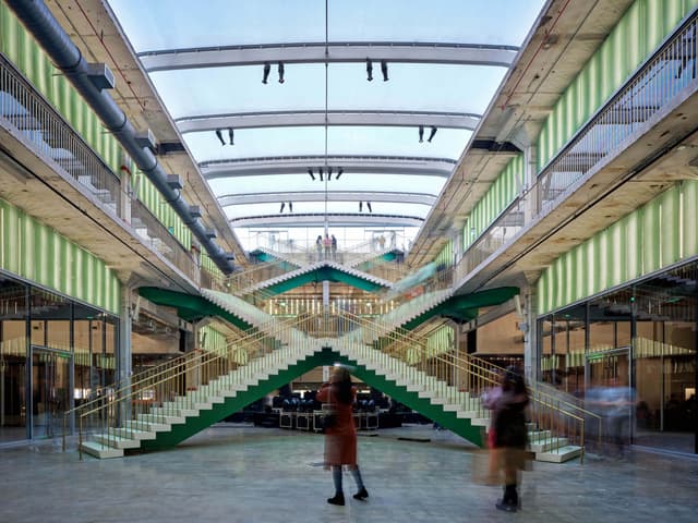 X Atrium