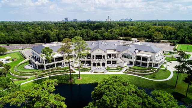 Lakeside Country Club