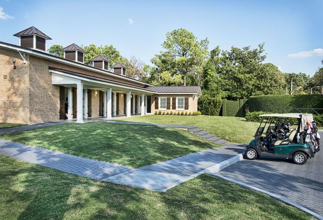 Lakeside Country Club