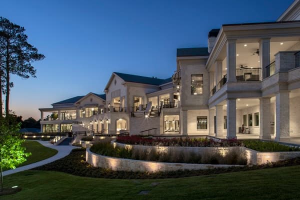 Lakeside Country Club