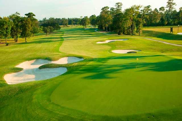 "Pristine golf course at Golf Club of Houston for corporate retreats and networking events."