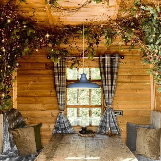 Forest Lodge