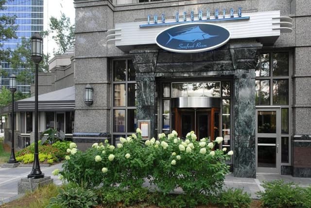 Full Restaurant