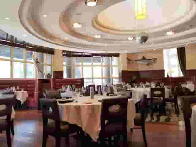Full Restaurant