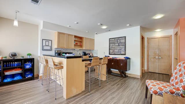 Small Manhattan Room