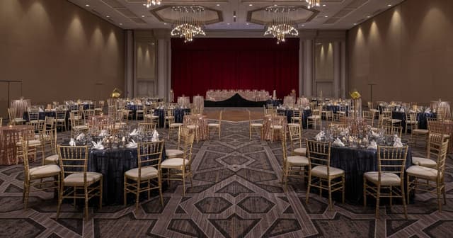 Renaissance Dallas Hotel