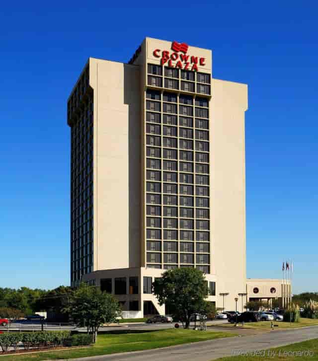 CROWNE PLAZA DALLAS MARKET CENTER ...