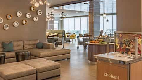 Communal Room - Kitchenette & Sectional Couch Included