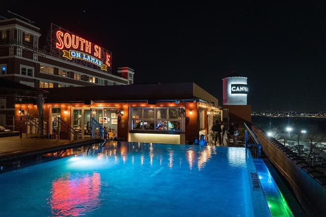 Gallery Rooftop Lounge