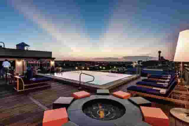 Gallery Rooftop Lounge